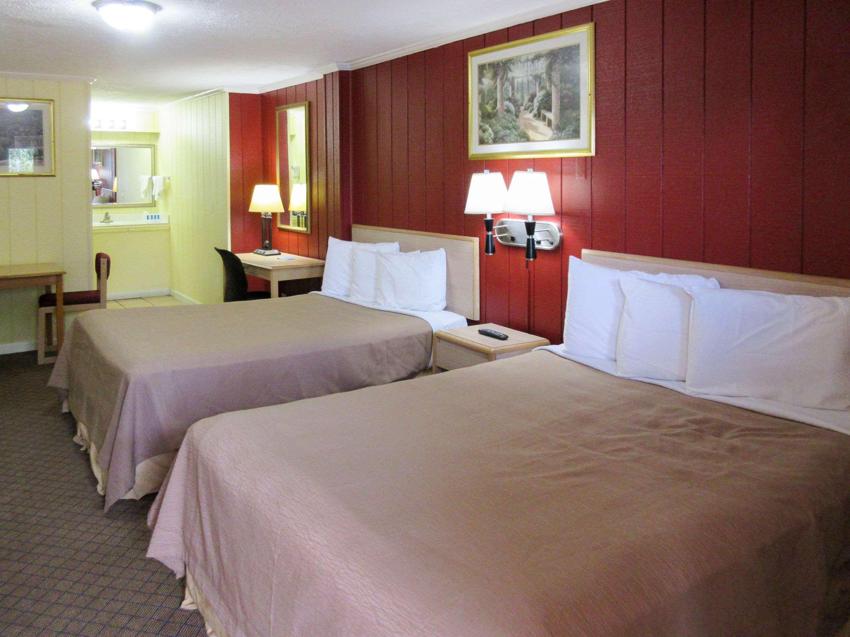 Rodeway Inn Kansas City Exteriér fotografie