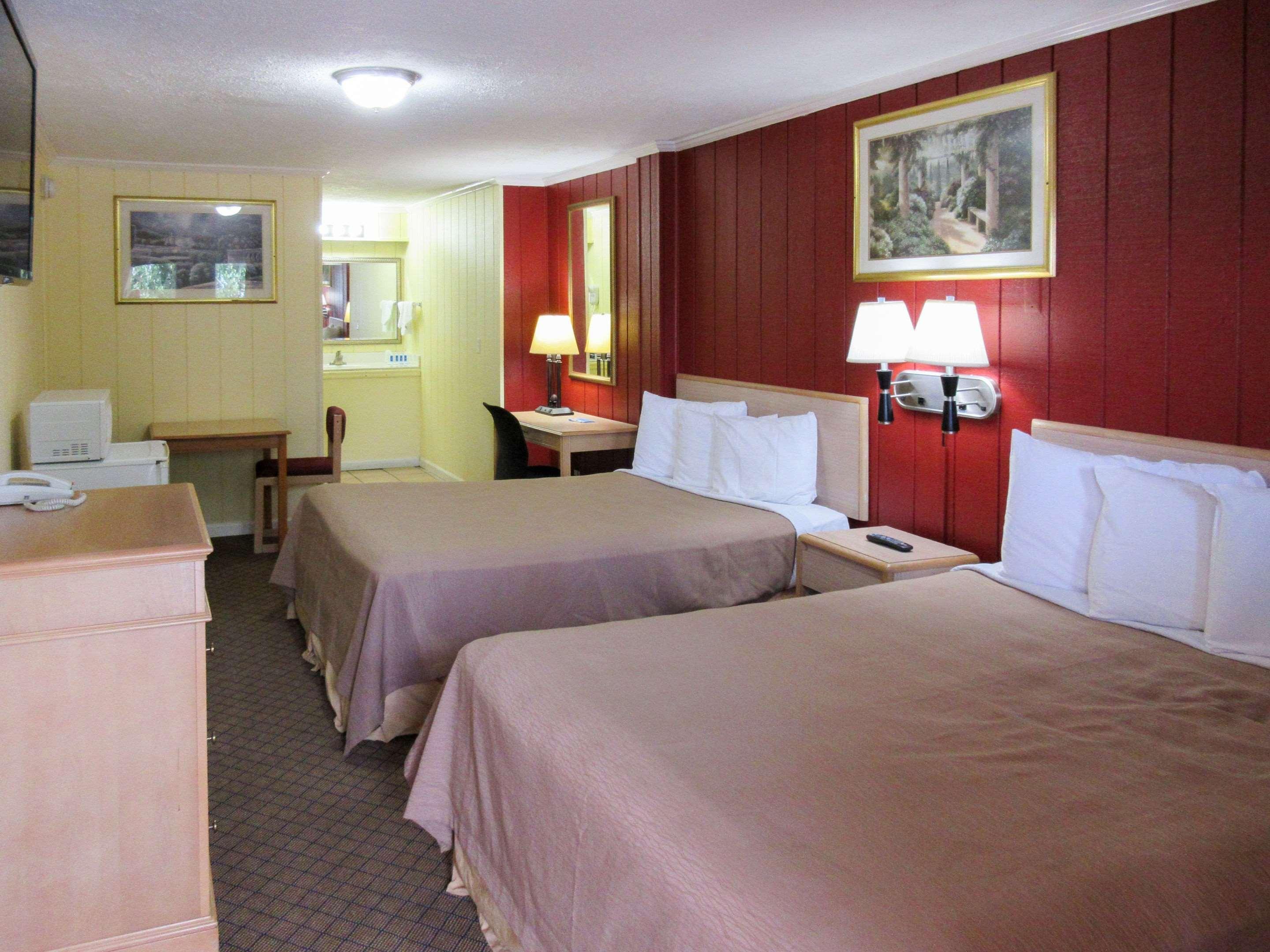 Rodeway Inn Kansas City Exteriér fotografie