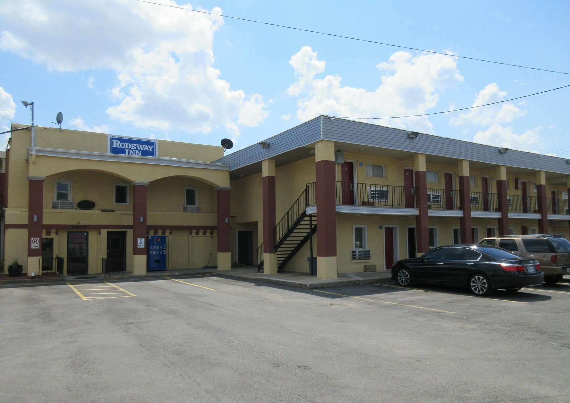 Rodeway Inn Kansas City Exteriér fotografie